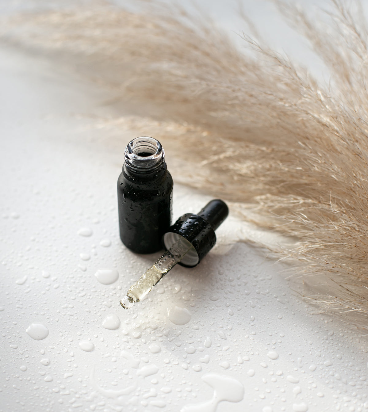 Serum bottle